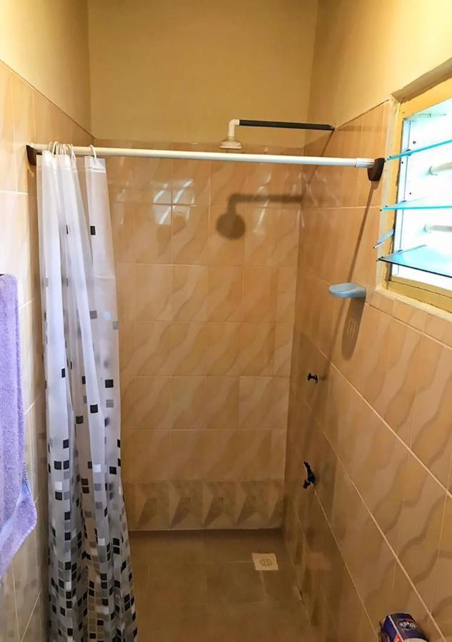 Twitter Paradise Ampeni Экстерьер фото